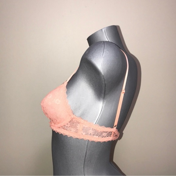 Victoria’s Secret Bralette Bra Daisy Lace Underwire Unlined Size XSmall.NWT - Picture 5 of 6